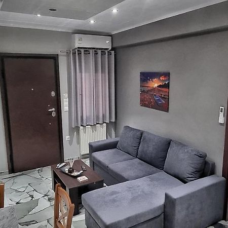 Mimarxos Luxury Apartments Chalkida Bagian luar foto