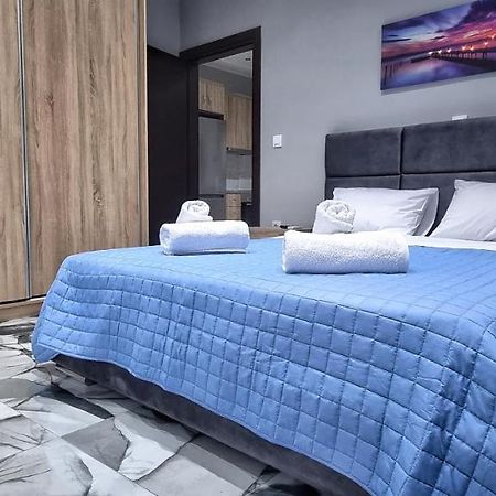 Mimarxos Luxury Apartments Chalkida Bagian luar foto