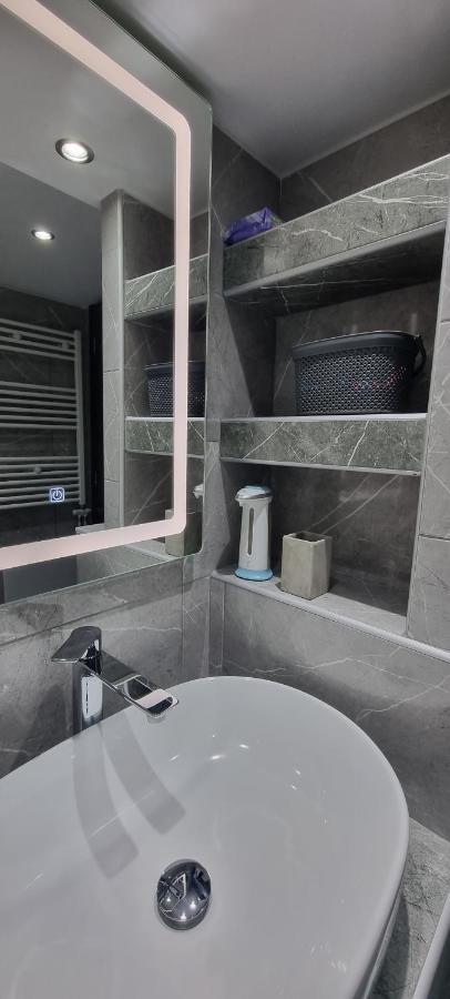 Mimarxos Luxury Apartments Chalkida Bagian luar foto