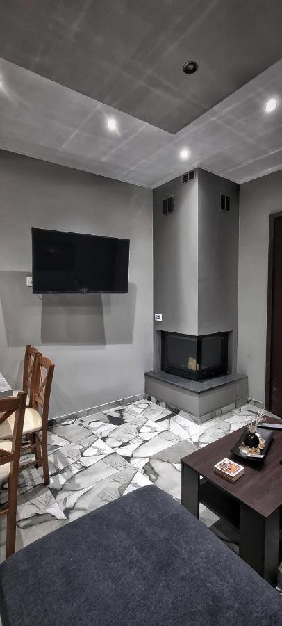 Mimarxos Luxury Apartments Chalkida Bagian luar foto