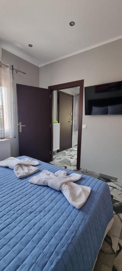 Mimarxos Luxury Apartments Chalkida Bagian luar foto